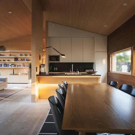 North - Roennaes Loviisa