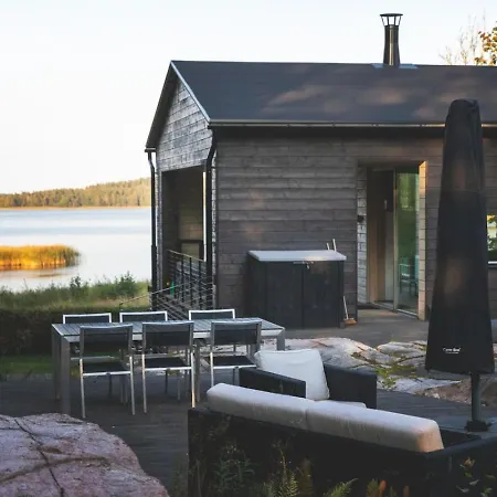 North - Roennaes Labby