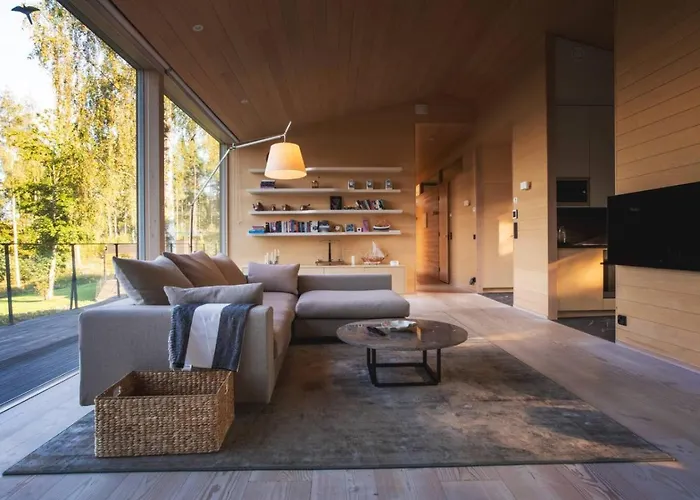 North - Roennaes Loviisa